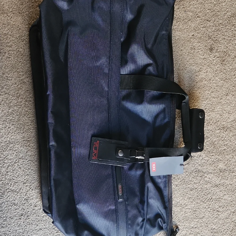 TUMI Navy Expandable Duffel Bag - Picture 1 of 4